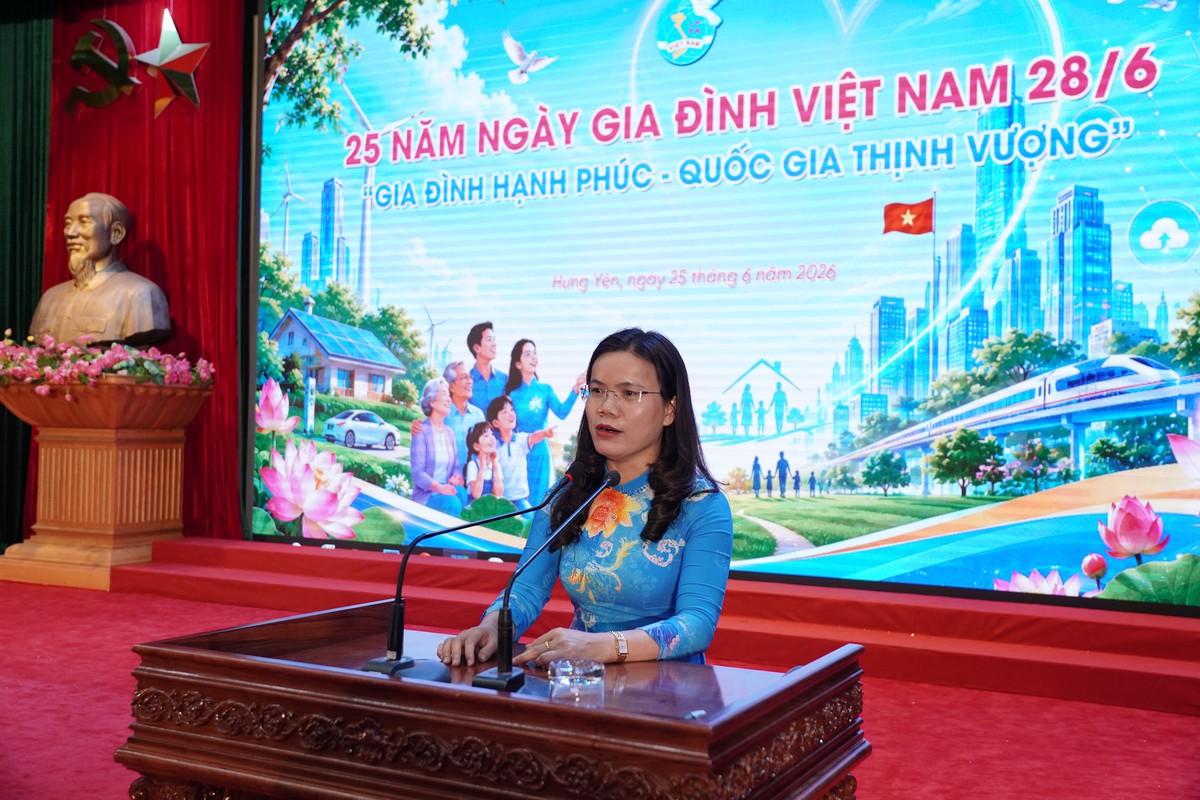 Hội LHPN Hưng Yên tổ chức chuỗi hoạt động Kỷ niệm Ngày Gia đình Việt Nam 28/6 - Ảnh 1.