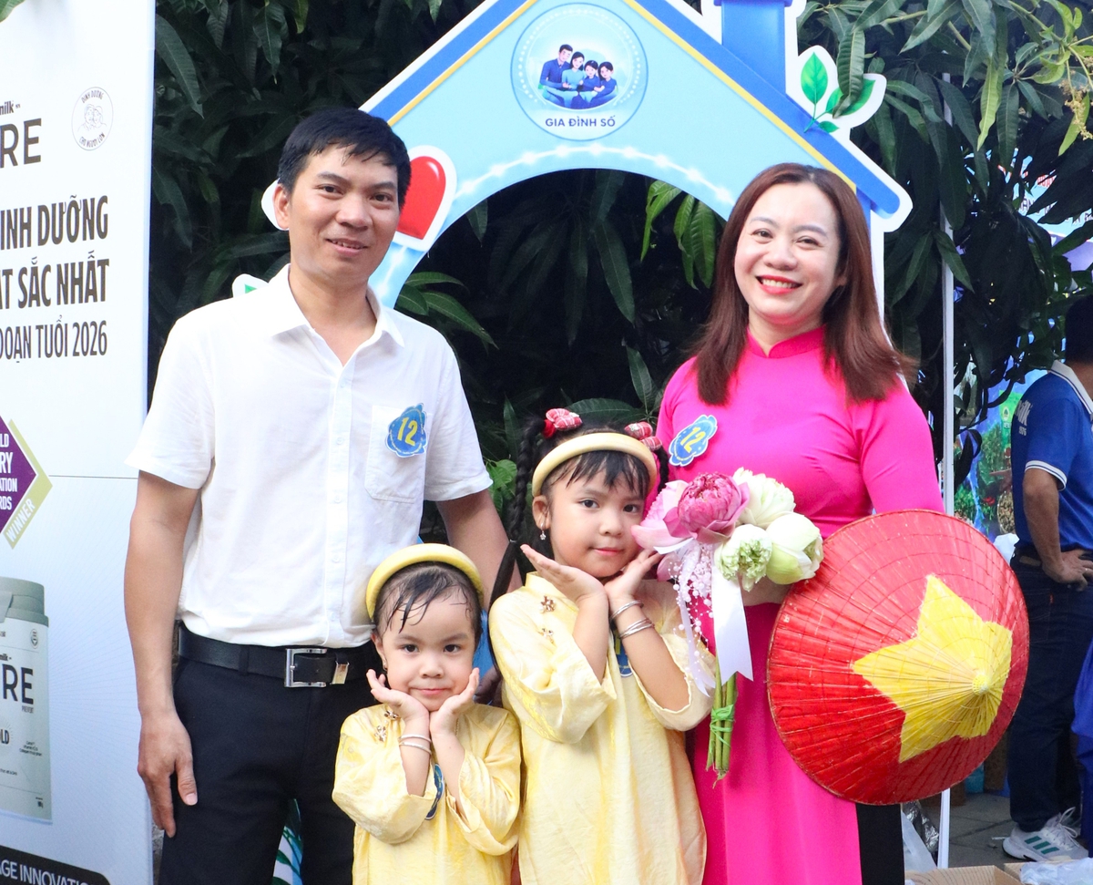 Yêu thương kết nối "gia đình số"- Ảnh 6.