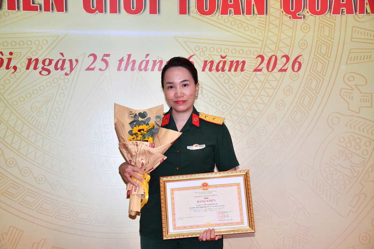 Nữ chiến sĩ Quân y tỏa sáng tại hội thi báo cáo viên giỏi toàn quân- Ảnh 1.