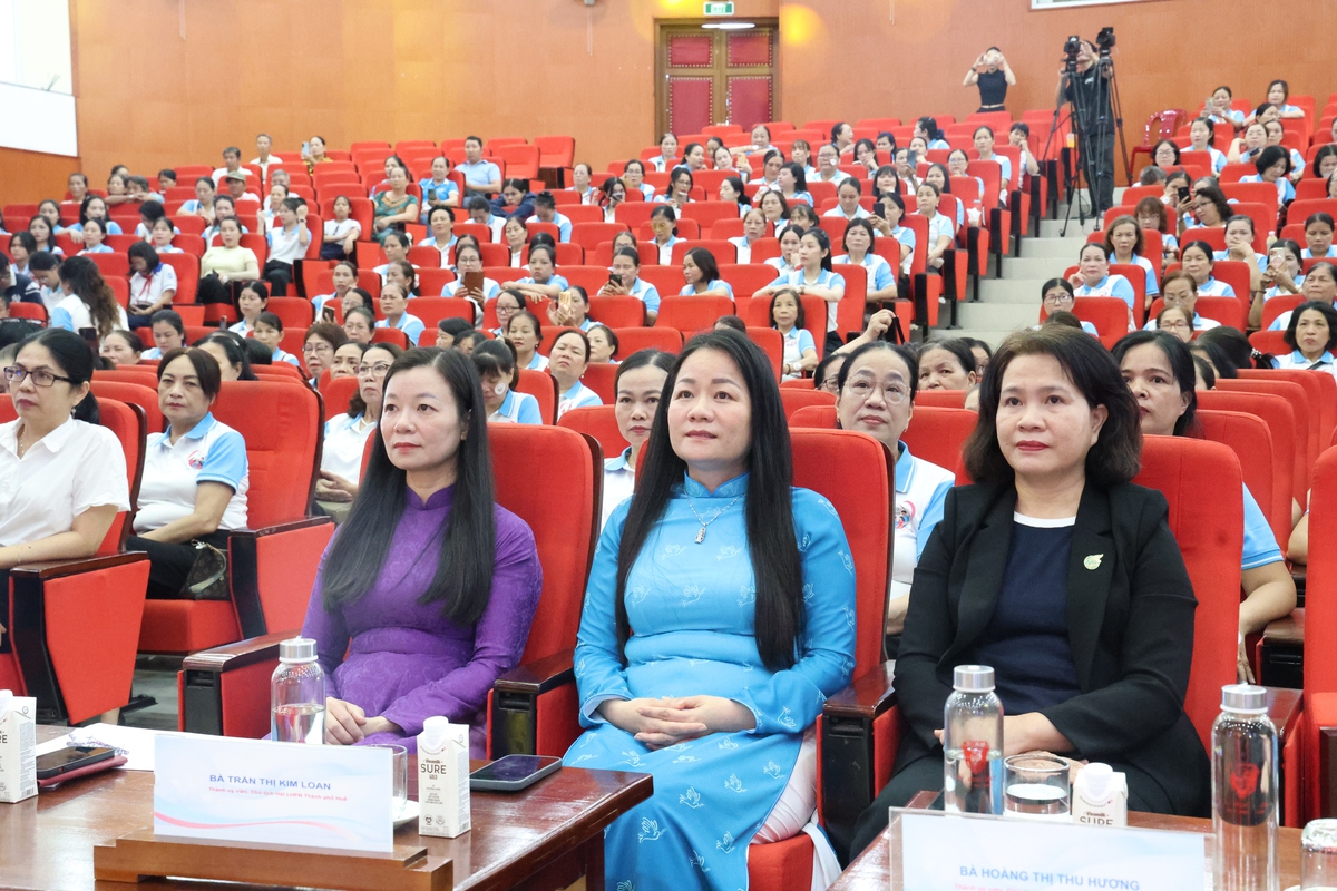 Lễ Mít tinh hưởng ứng Ngày Gia đình Việt Nam 28/6: "Chạm yêu thương - Xây hạnh phúc" - Ảnh 2.