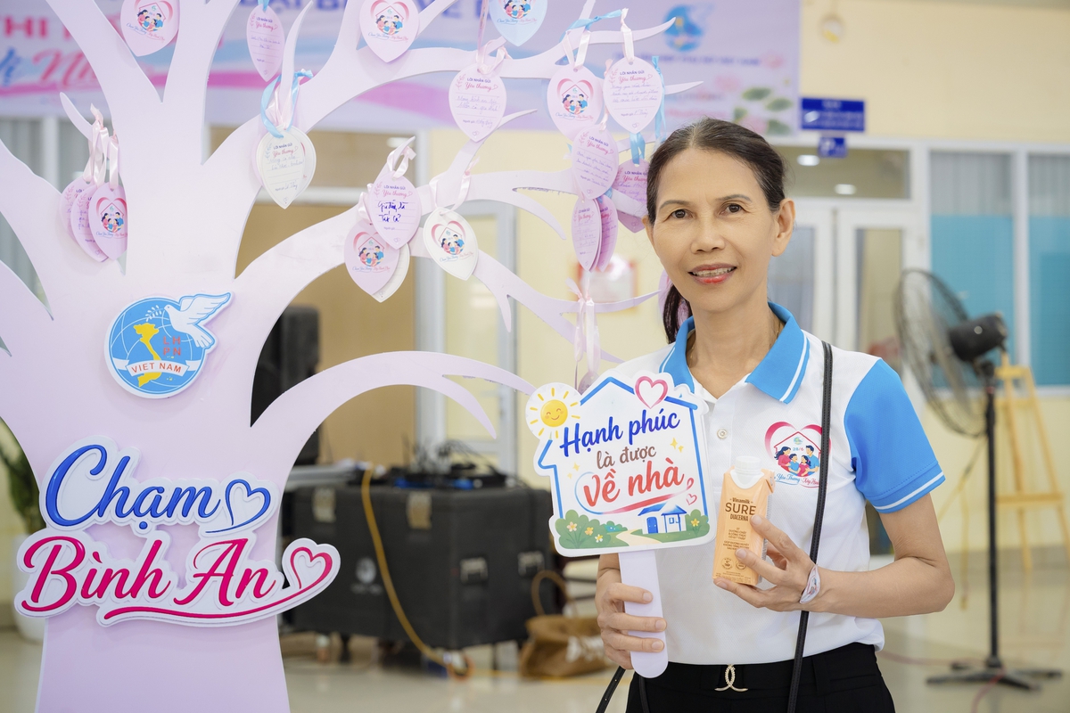 Vinamilk Sure đồng hành cùng Ngày Gia đình Việt Nam: Lan tỏa giải pháp "Sống khỏe chủ động"- Ảnh 1.