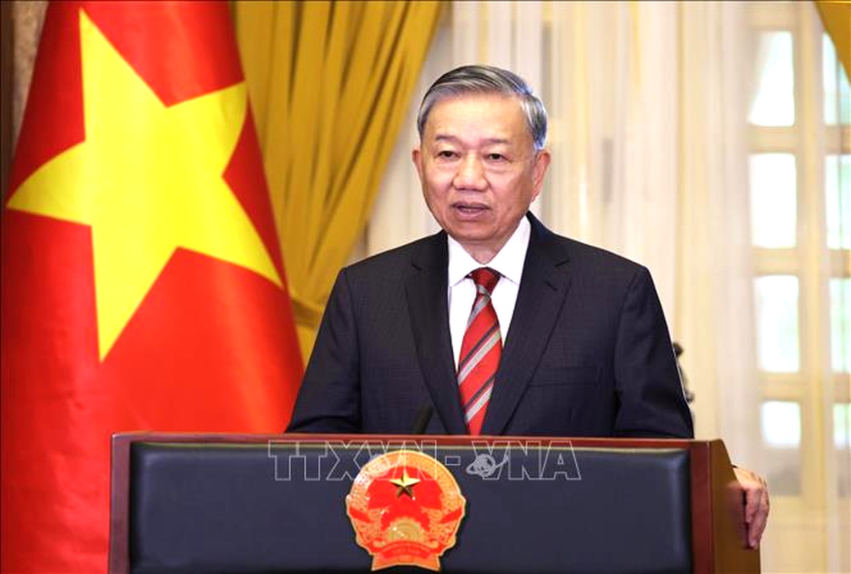 Thư của Tổng Bí thư, Chủ tịch nước gửi nhân kỷ niệm 25 năm "Ngày Gia đình Việt Nam" - Ảnh 1.