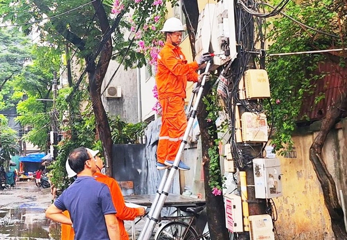 Người dân ủng hộ quy định ngừng cấp điện, nước để xử lý công trình vi phạm- Ảnh 1.