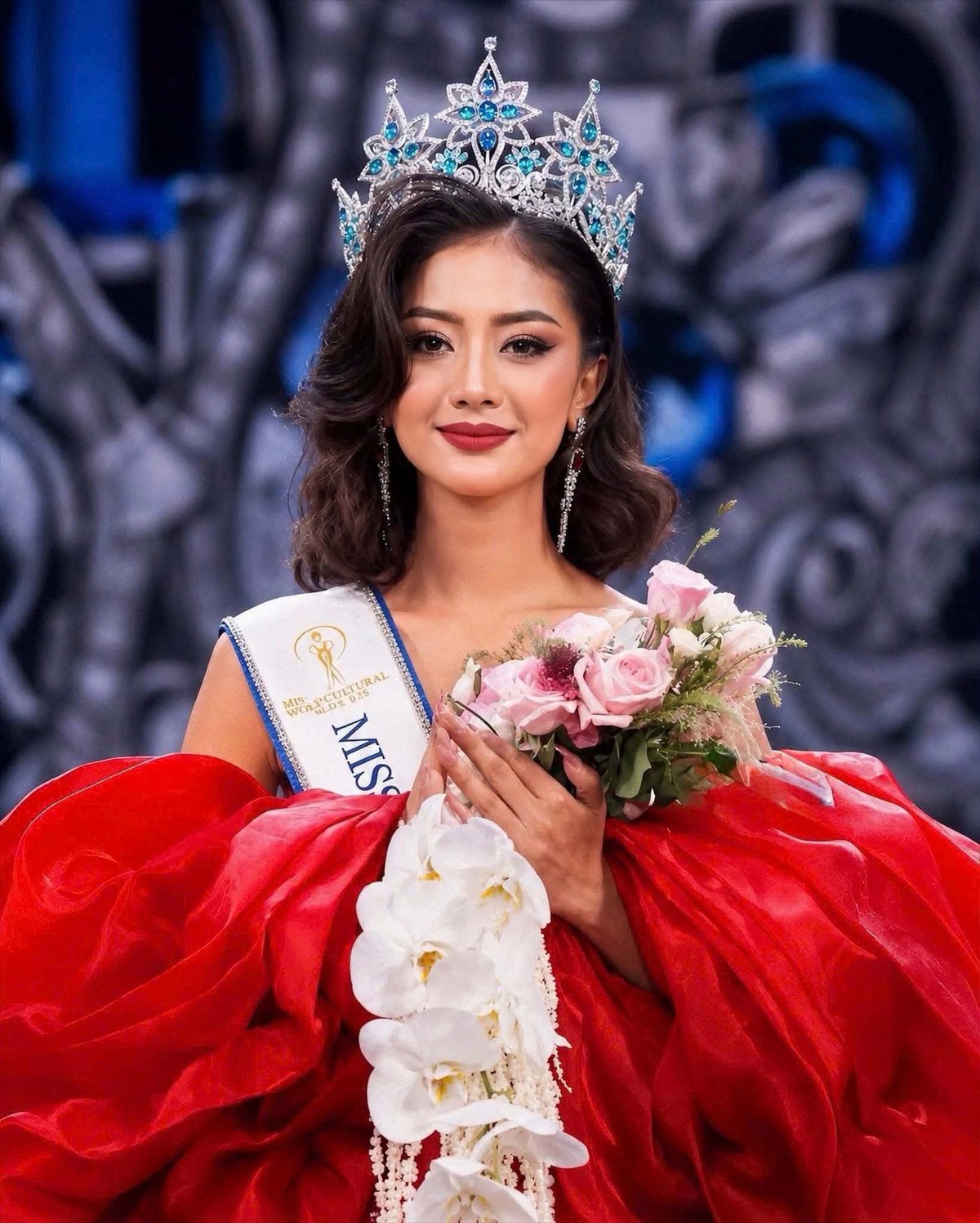 Người đẹp Myanmar đăng quang Miss Multicultural World 2026 - Ảnh 1.