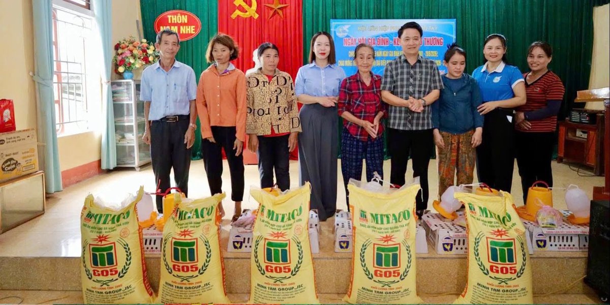 Phụ nữ Hà Tĩnh sôi nổi hoạt động chào mừng thành công Đại hội XIV - Ảnh 4.