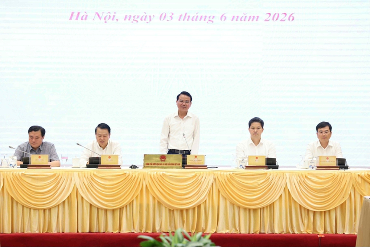 Người dân lo ngại xăng sinh học ảnh hưởng động cơ, Bộ Công Thương nói gì?- Ảnh 1.