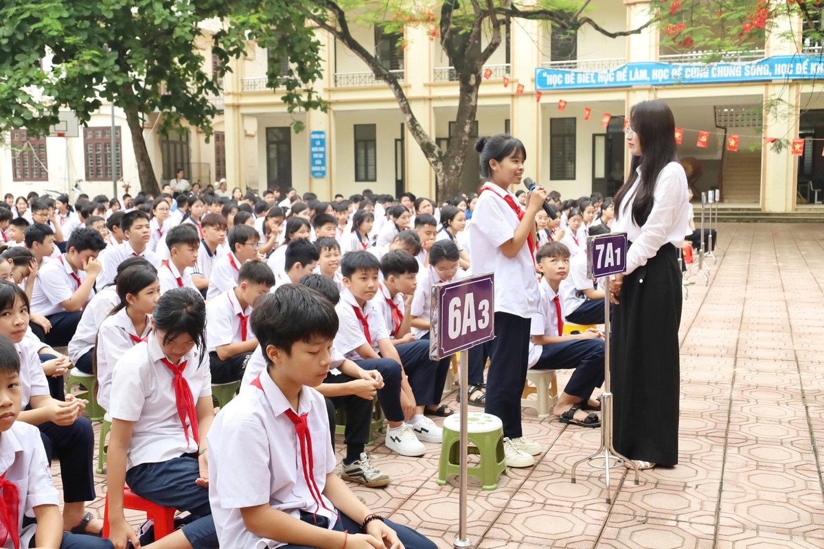 Từ một lần tò mò đến vòng lao lý: Bài học cảnh tỉnh cho học sinh về thuốc lá điện tử- Ảnh 2.