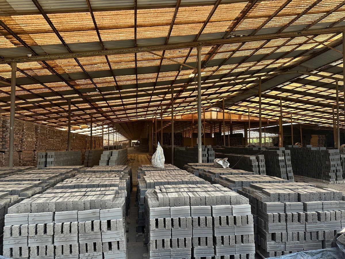 Hưng Yên: Dự án được cấp phép theo công nghệ tuynel, gần 20 năm sau vẫn sản xuất bằng lò Hoffman - Ảnh 5.