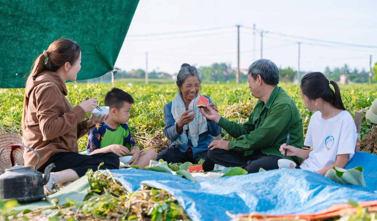 Lan tỏa thông điệp yêu thương, trách nhiệm từ những mái ấm tiêu biểu xứ Thanh- Ảnh 2.