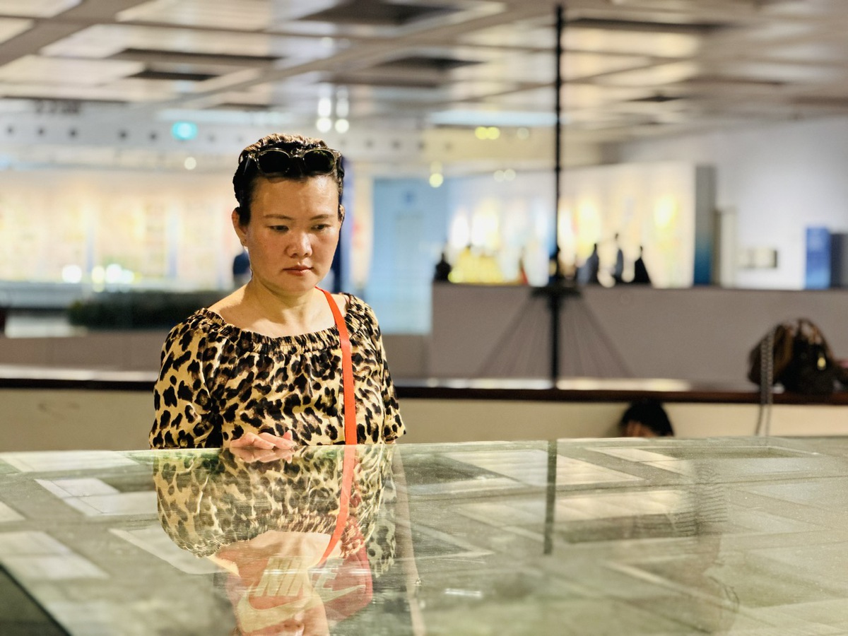 Người dân Hà Nội quan tâm quy hoạch Thủ đô tầm nhìn 100 năm- Ảnh 1.