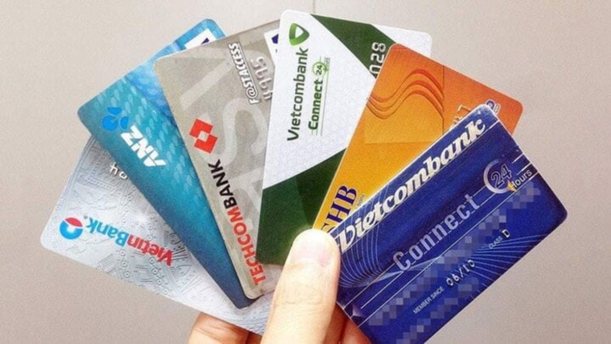 Tài khoản ngân hàng "ngủ đông" từ 3 năm có thể bị đóng: Siết tài khoản rác, ngăn chặn lừa đảo tài chính- Ảnh 1.