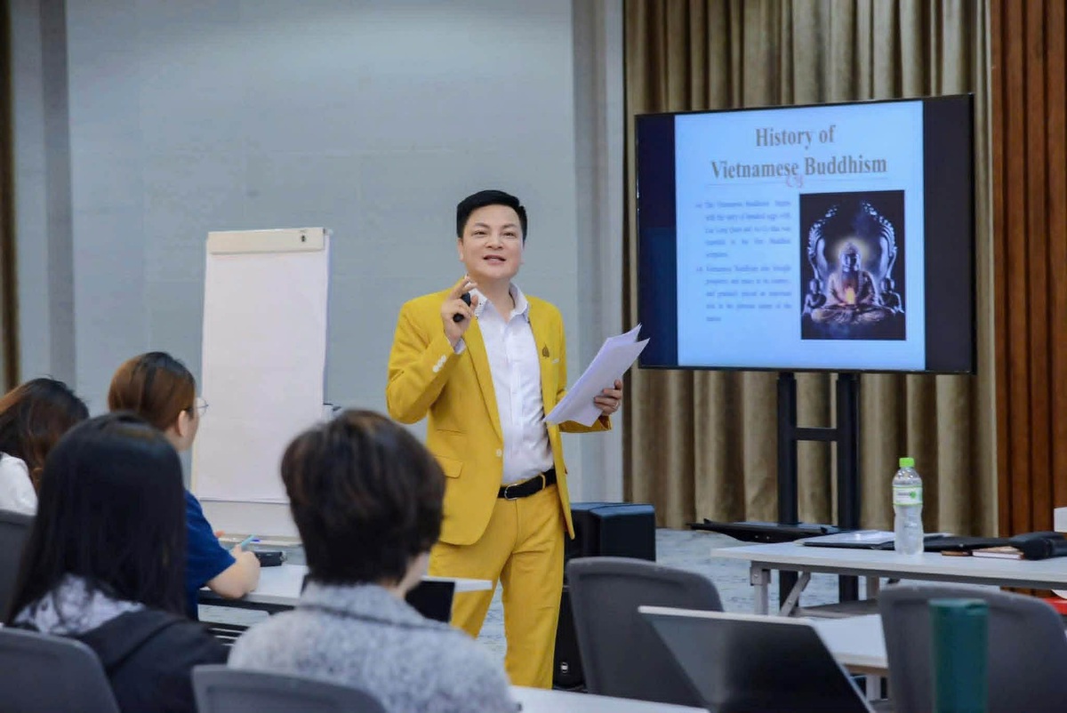 Nhân những giá trị tốt đẹp và xây dựng nếp sống văn minh từ mỗi gia đình- Ảnh 1. Nhân những giá trị tốt đẹp và xây dựng nếp sống văn minh từ mỗi gia đình- Ảnh 1.