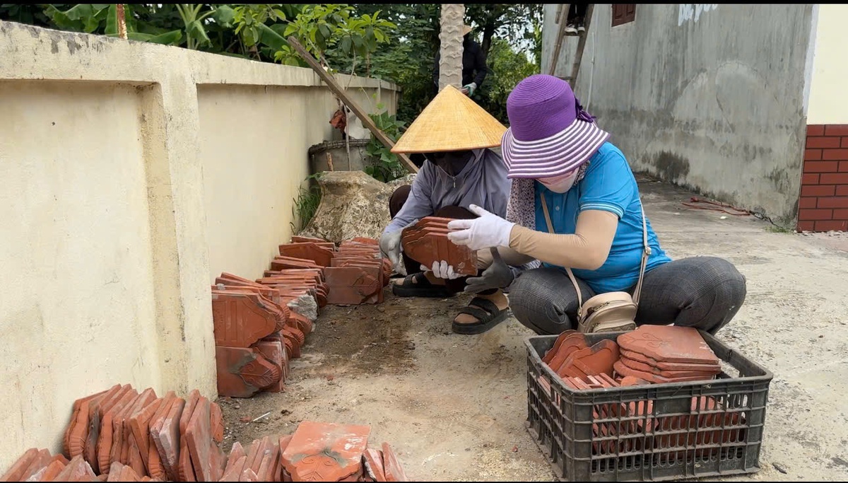 Hội LHPN tỉnh Bắc Ninh động viên phụ nữ tham gia hỗ trợ di dời phục vụ dự án sân bay Gia Bình- Ảnh 2.