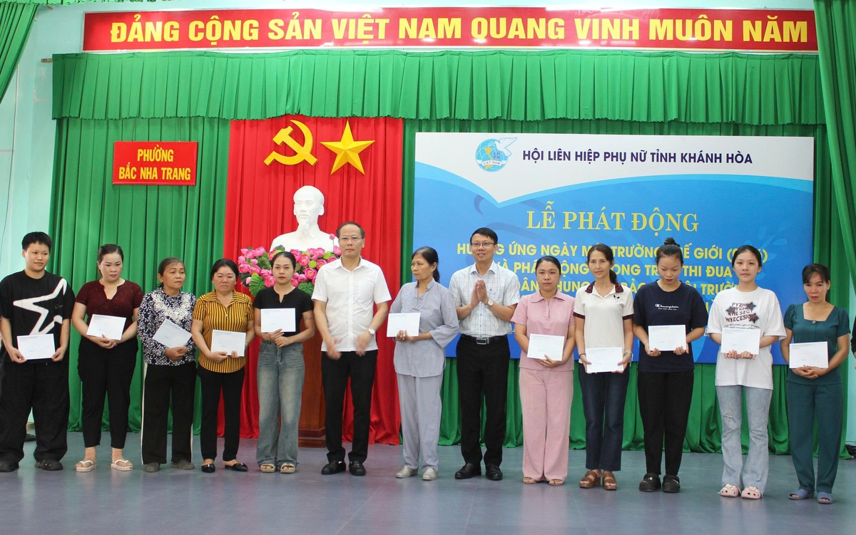 Phụ nữ Khánh Hòa góp phần kiến tạo môi trường sống trong lành hơn- Ảnh 2.