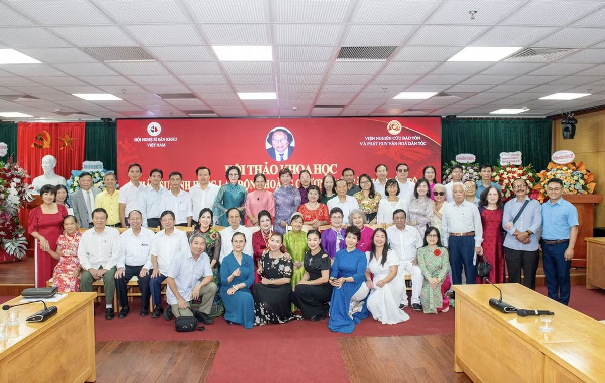 Các đại biểu tham gia hội thảo