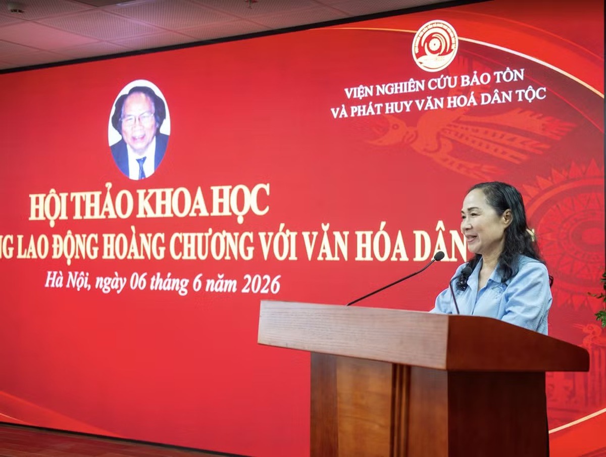 NSND Thúy Mùi
