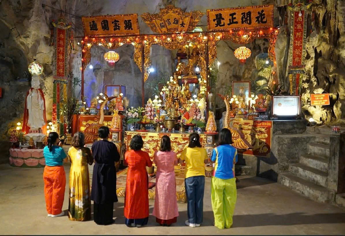 Ấn tượng "Hành trình chữa lành” và khám phá "Về miền tĩnh thức"- Ảnh 6. Ấn tượng "Hành trình chữa lành” và khám phá "Về miền tĩnh thức"- Ảnh 6.