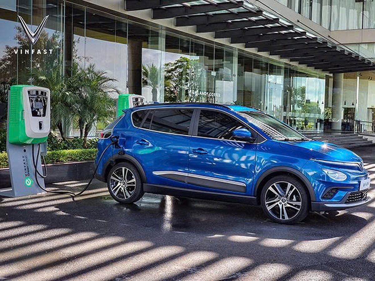 Ô tô điện tiếp tục được miễn 100% lệ phí trước bạ đến hết năm 2030- Ảnh 1. Ô tô điện tiếp tục được miễn 100% lệ phí trước bạ đến hết năm 2030- Ảnh 1.
