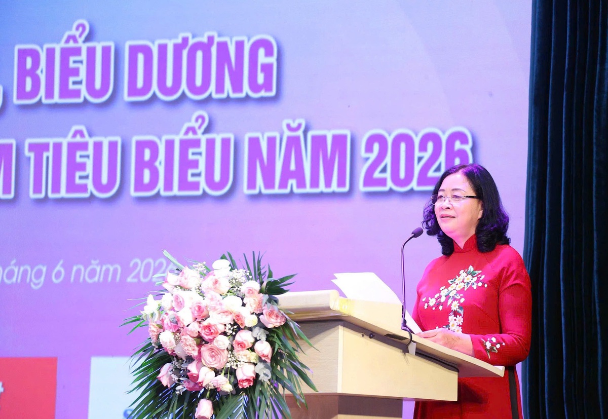 Tôn vinh đóng góp và khát vọng cống hiến của những nữ trí thức Việt Nam tiêu biểu- Ảnh 6.