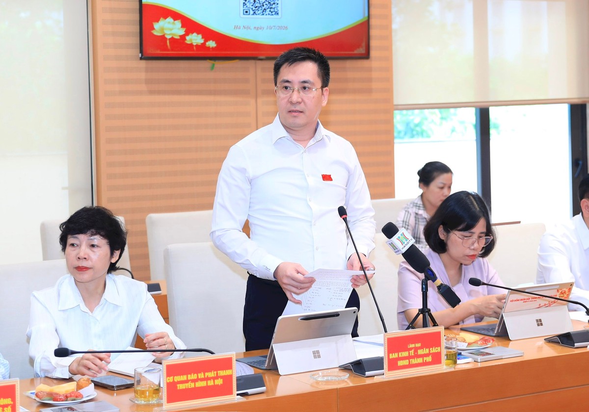 Hà Nội rút dự thảo quản lý vỉa hè, kỳ họp HĐND sẽ chất vấn về úng ngập đô thị - Ảnh 2.