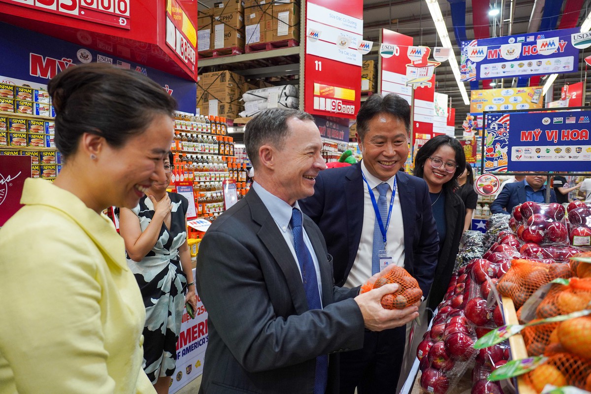 Hơn 250 nông sản Mỹ vào hệ thống MM Mega Market, mở rộng lựa chọn cho người tiêu dùng Việt - Ảnh 1.