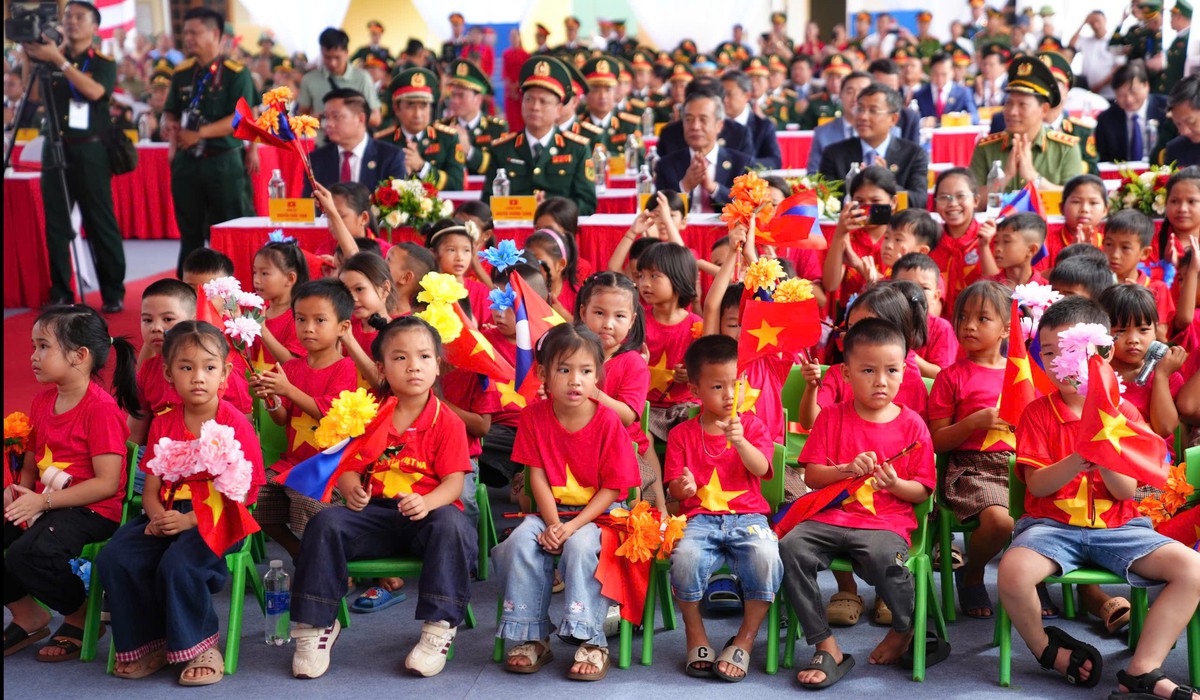 Để mùa mưa lũ không còn là nỗi lo của thầy trò nơi biên giới Nghệ An- Ảnh 3.