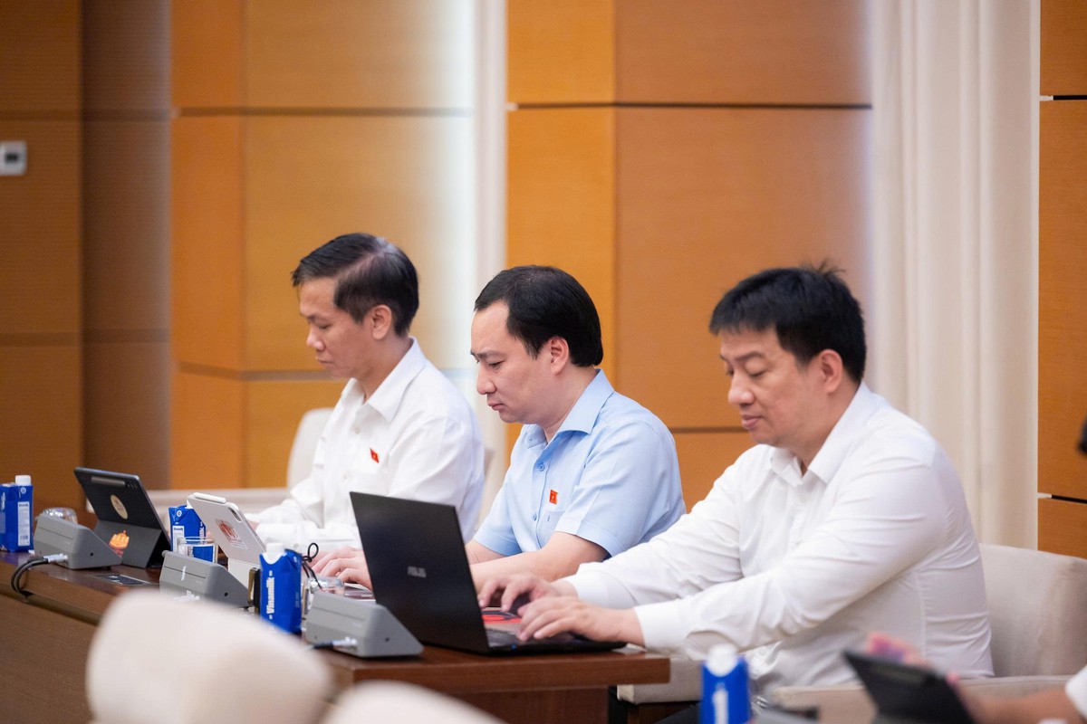 Chủ tịch Quốc hội yêu cầu làm rõ nguyên nhân nợ, trốn đóng bảo hiểm xã hội - Ảnh 2.