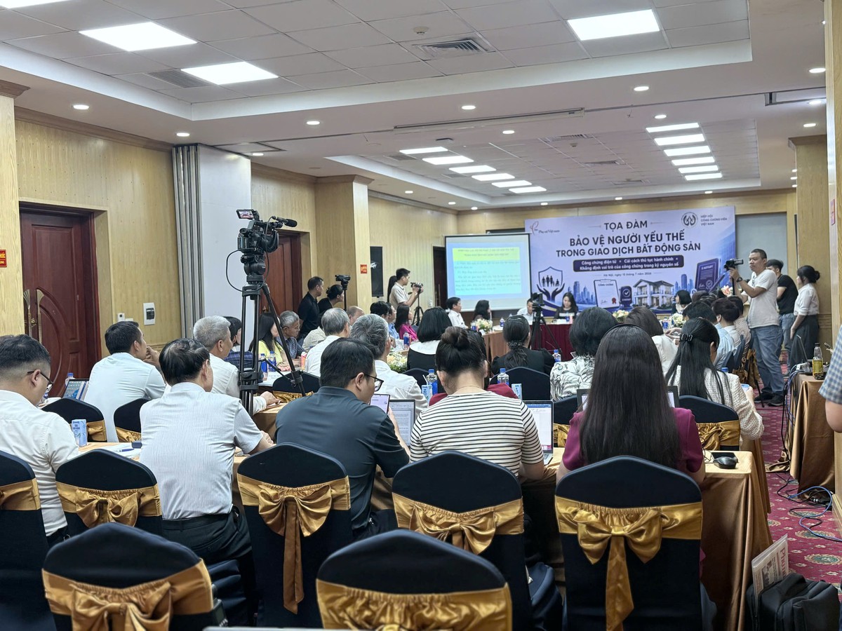 Người dân yếu ở đâu trong giao dịch bất động sản? - Ảnh 2.