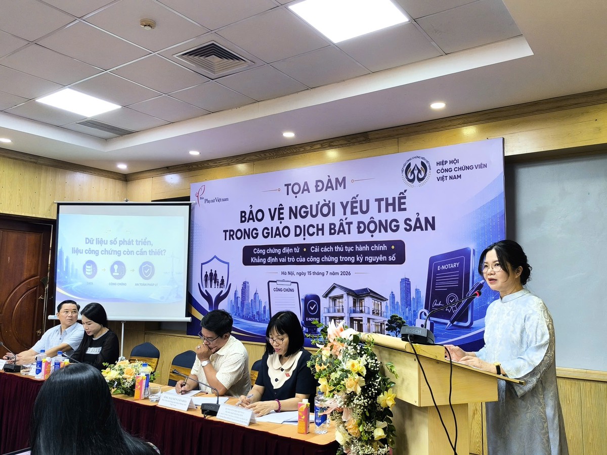 Cải cách thủ tục nhưng không thể giảm "lá chắn" bảo vệ người yếu thế trong giao dịch bất động sản - Ảnh 2.