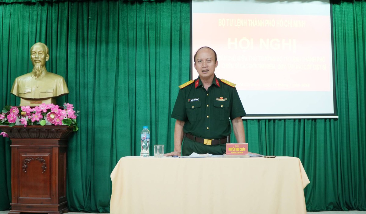 Lực lượng tìm kiếm, quy tập hài cốt liệt sĩ đoàn kết, chủ động khắc phục khó khăn hoàn thành nhiệm vụ - Ảnh 1.