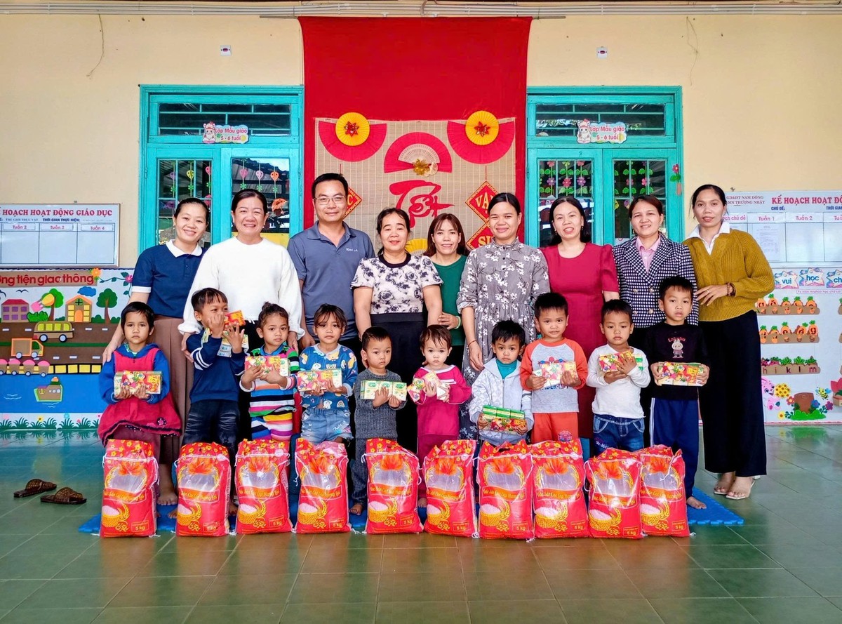 Thầy "Thơm An" hơn 10 năm gieo yêu thương giữa đại ngàn- Ảnh 1.
