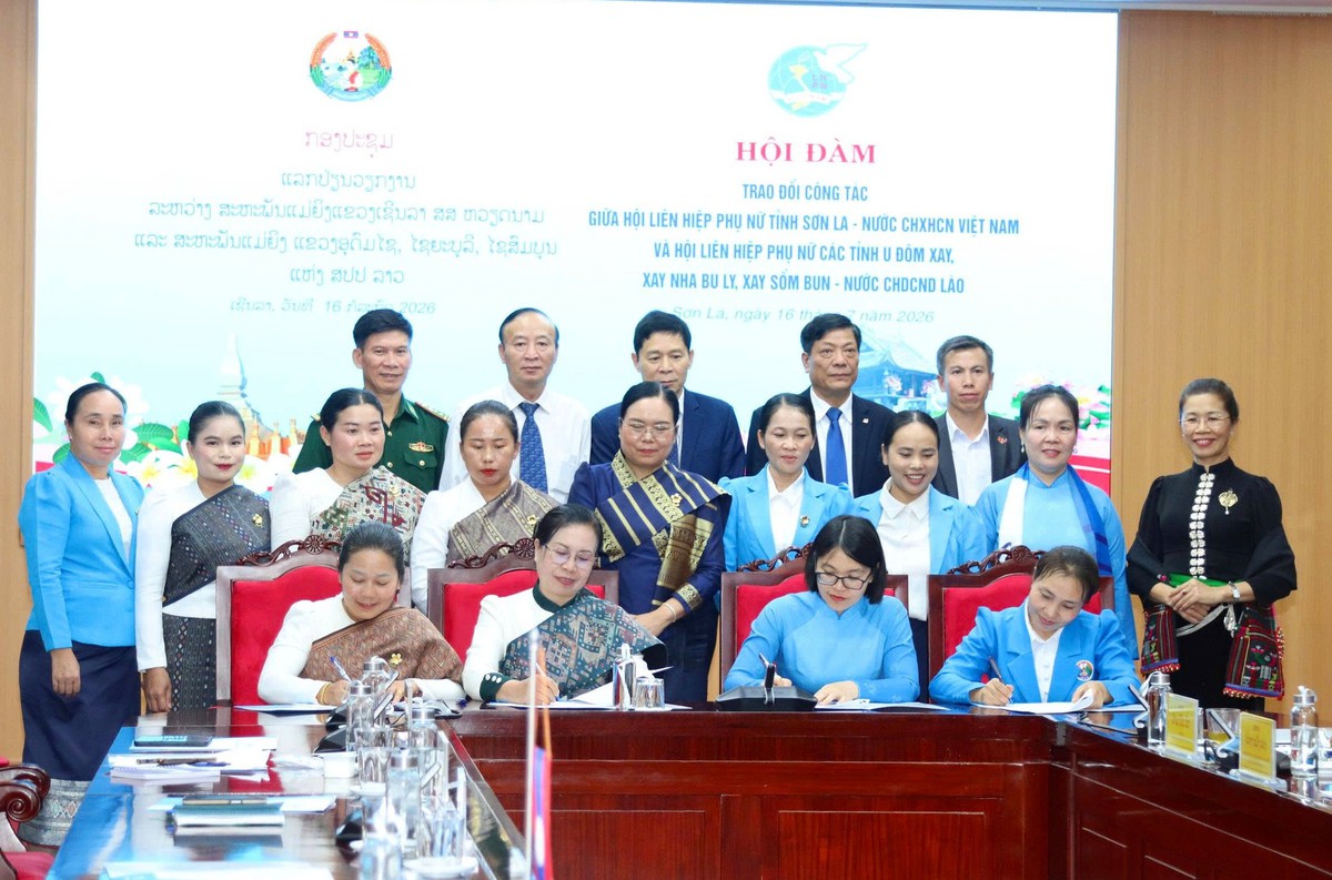 Thắt chặt tình hữu nghị giữa phụ nữ Sơn La và các tỉnh nước bạn Lào- Ảnh 4.