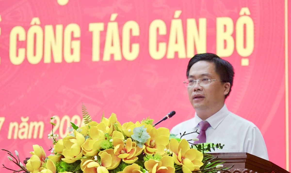 Tỉnh ủy Cao Bằng công bố các quyết định điều động, bổ nhiệm lãnh đạo sở ngành địa phương - Ảnh 3.