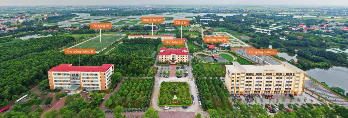 Sinh viên có hoàn cảnh đặc biệt khó khăn được Đại học Thành Đông cấp học bổng toàn phần, bố trí việc làm thêm - Ảnh 1.