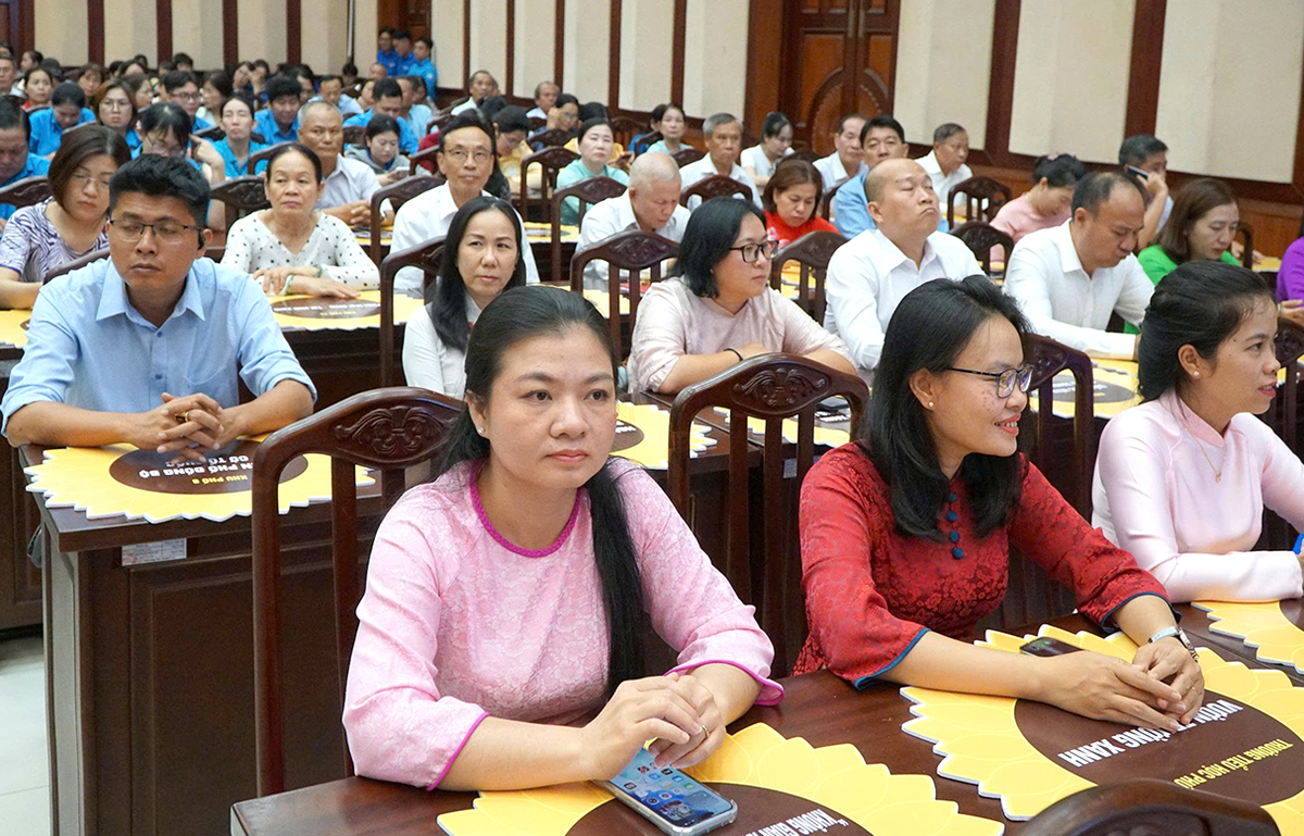 TPHCM: Phát huy sức mạnh toàn dân, chung tay vì đô thị xanh - sạch - đẹp giai đoạn 2026-2030 - Ảnh 1.