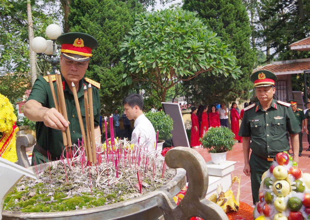 Tri ân những người giữ đất biên cương - Ảnh 5.
