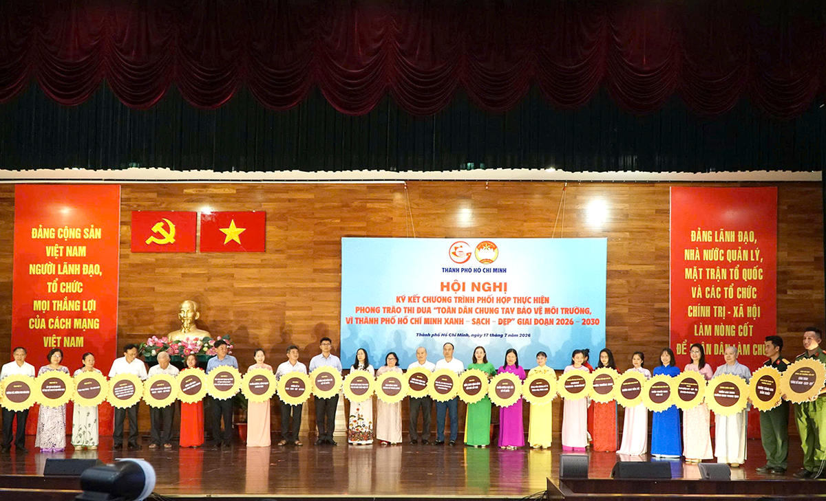 TPHCM: Phát huy sức mạnh toàn dân, chung tay vì đô thị xanh - sạch - đẹp giai đoạn 2026-2030 - Ảnh 3.