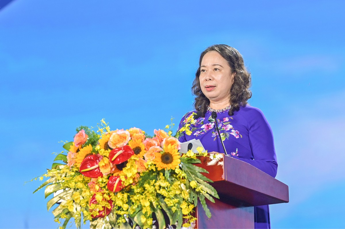 Vạn sắc màu rực rỡ tại Festival Biển Khánh Hòa 2026 - Ảnh 2.