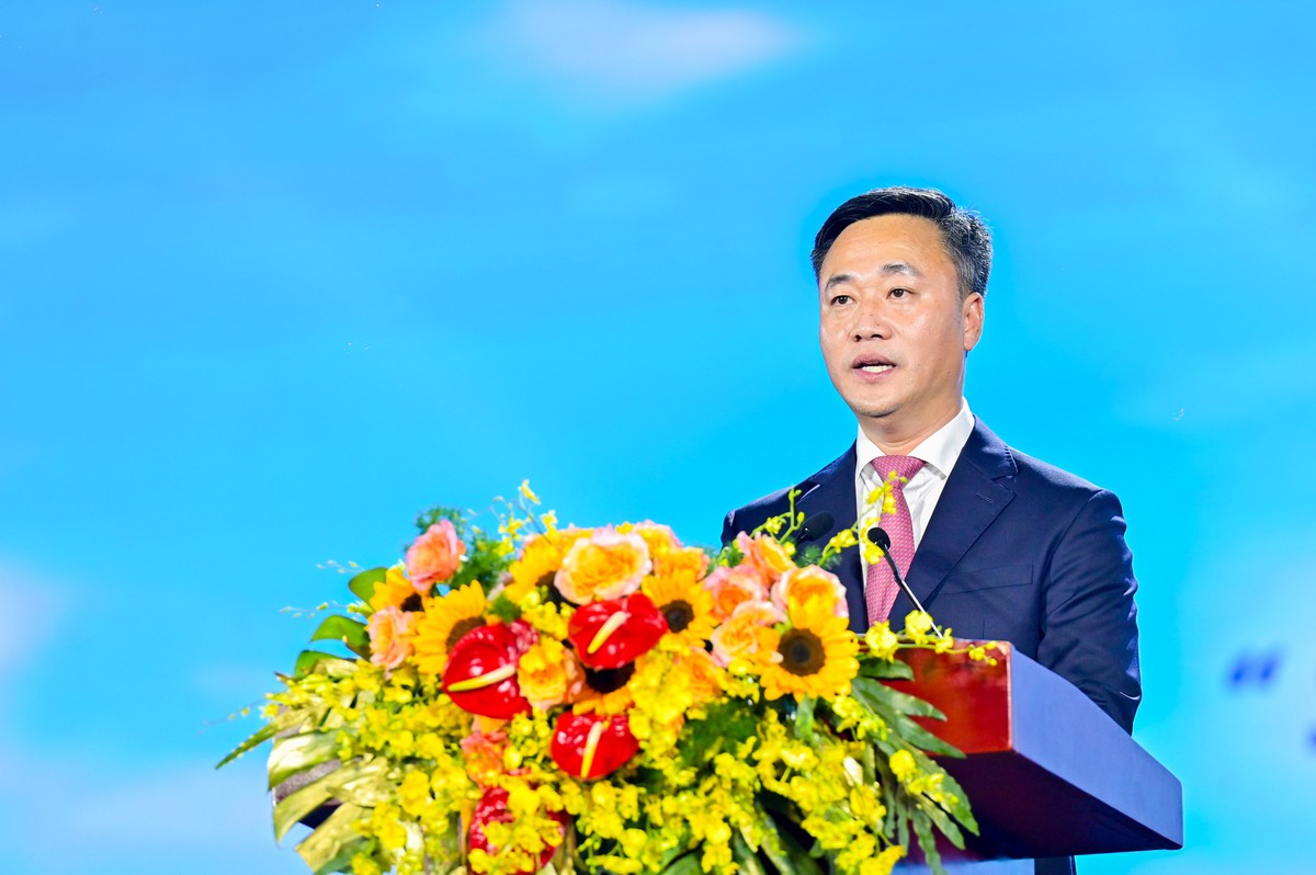 Vạn sắc màu rực rỡ tại Festival Biển Khánh Hòa 2026 - Ảnh 3.