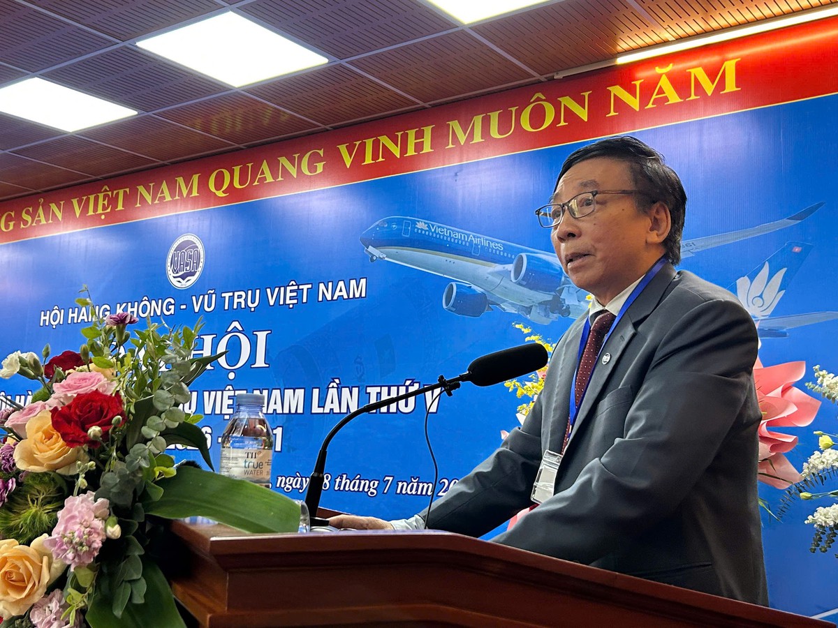 Chinh phục bầu trời bắt đầu từ trí thức trẻ- Ảnh 1.