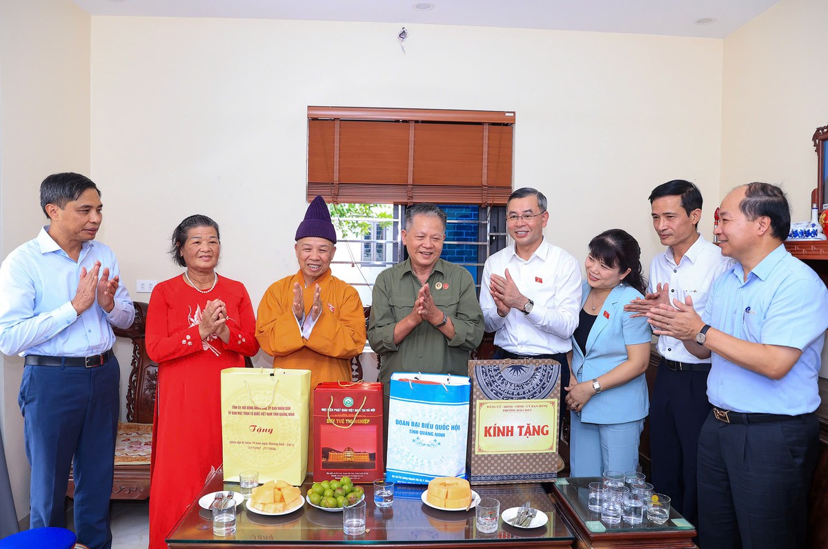 Bộ trưởng Bộ Tài chính tri ân gia đình người có công nhân Ngày Thương binh - Liệt sĩ- Ảnh 3.