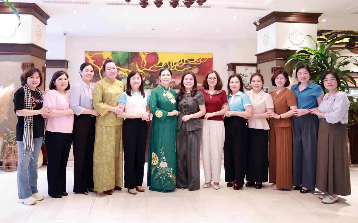Cụm thi đua các tỉnh Trung du và Đồng bằng sông Hồng  trao đổi kinh nghiệm hỗ trợ phụ nữ phát triển kinh tế - Ảnh 1.