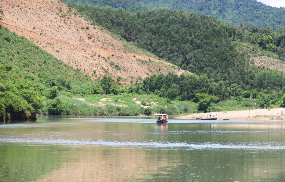 Khúc trăn trở bên kia sông Bung- Ảnh 1.