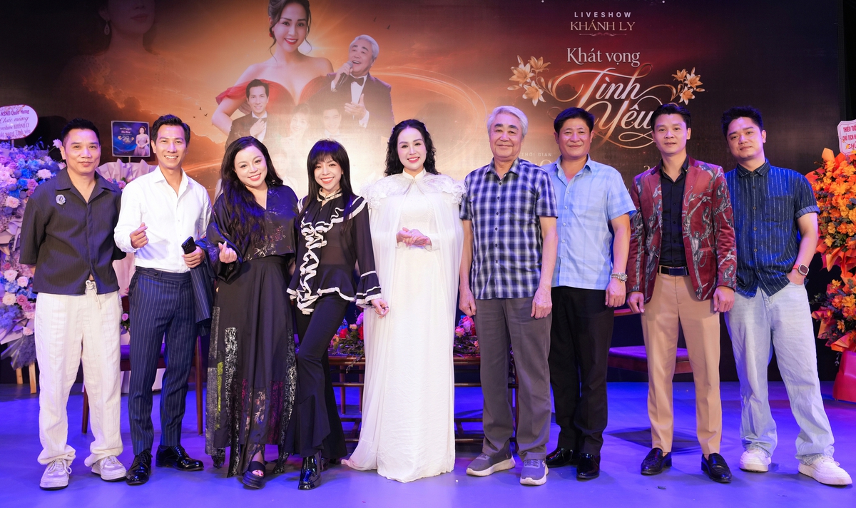 Ca sĩ Nguyễn Khánh Ly làm liveshow đầu tiên sau 20 năm ca hát- Ảnh 1.
