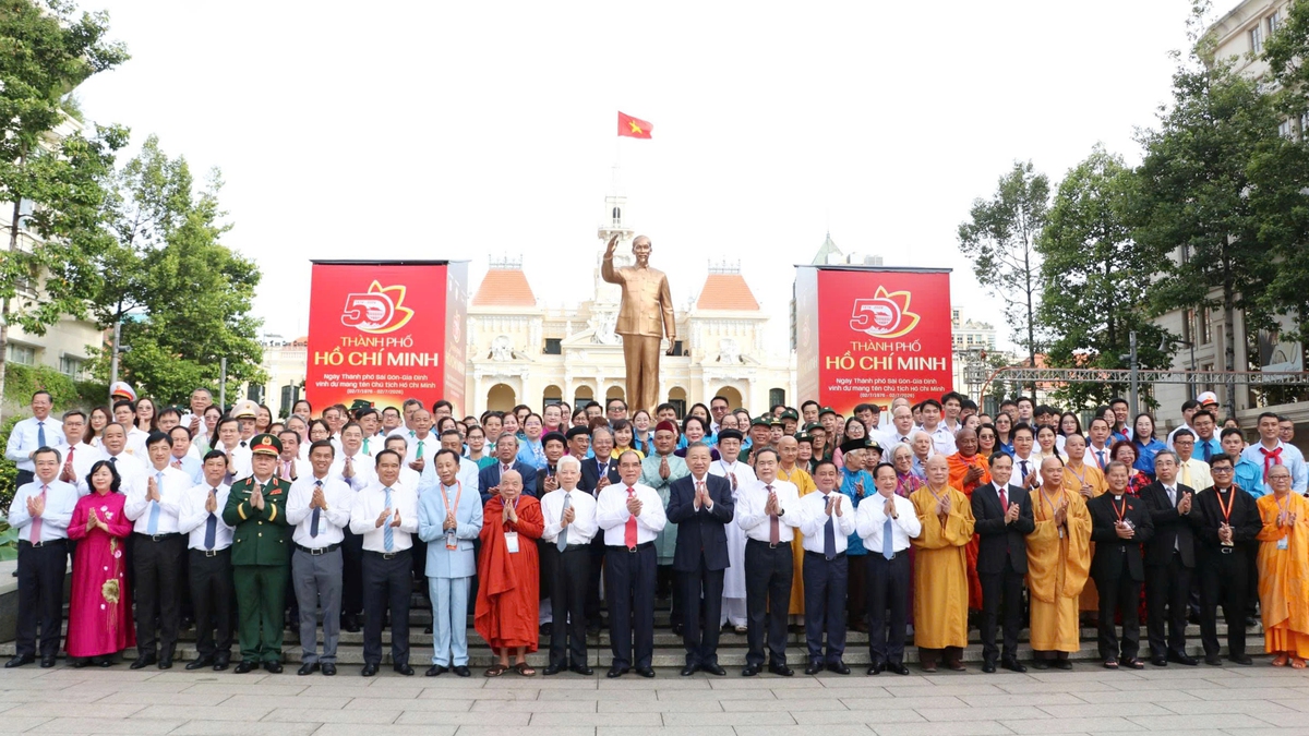 Những hình ảnh đẹp tại Lễ kỷ niệm 50 năm thành phố mang tên Bác - Ảnh 2.