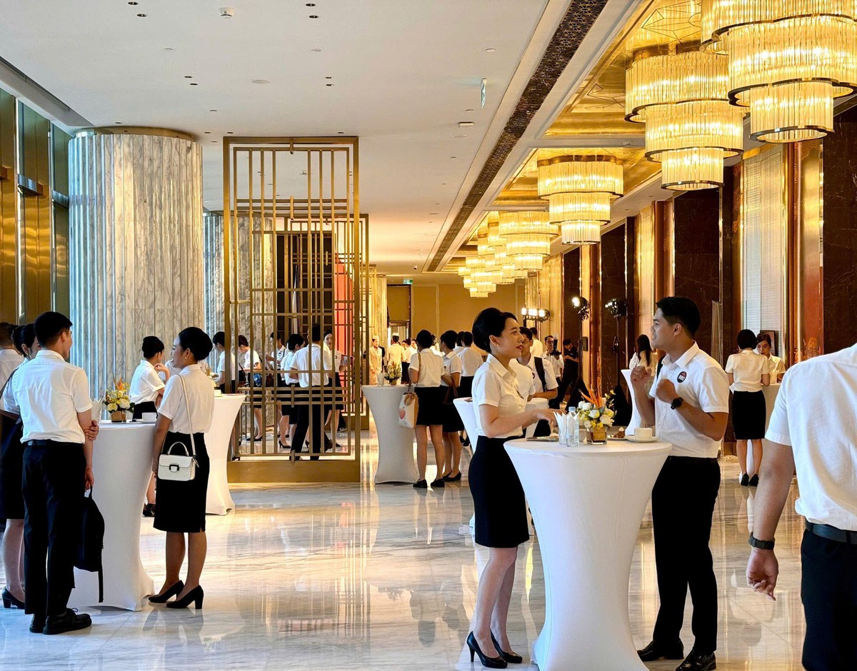 Sức nóng ngày hội tuyển dụng tiếp viên hàng không lớn nhất năm của Sun PhuQuoc Airways tại Hà Nội - Ảnh 8.