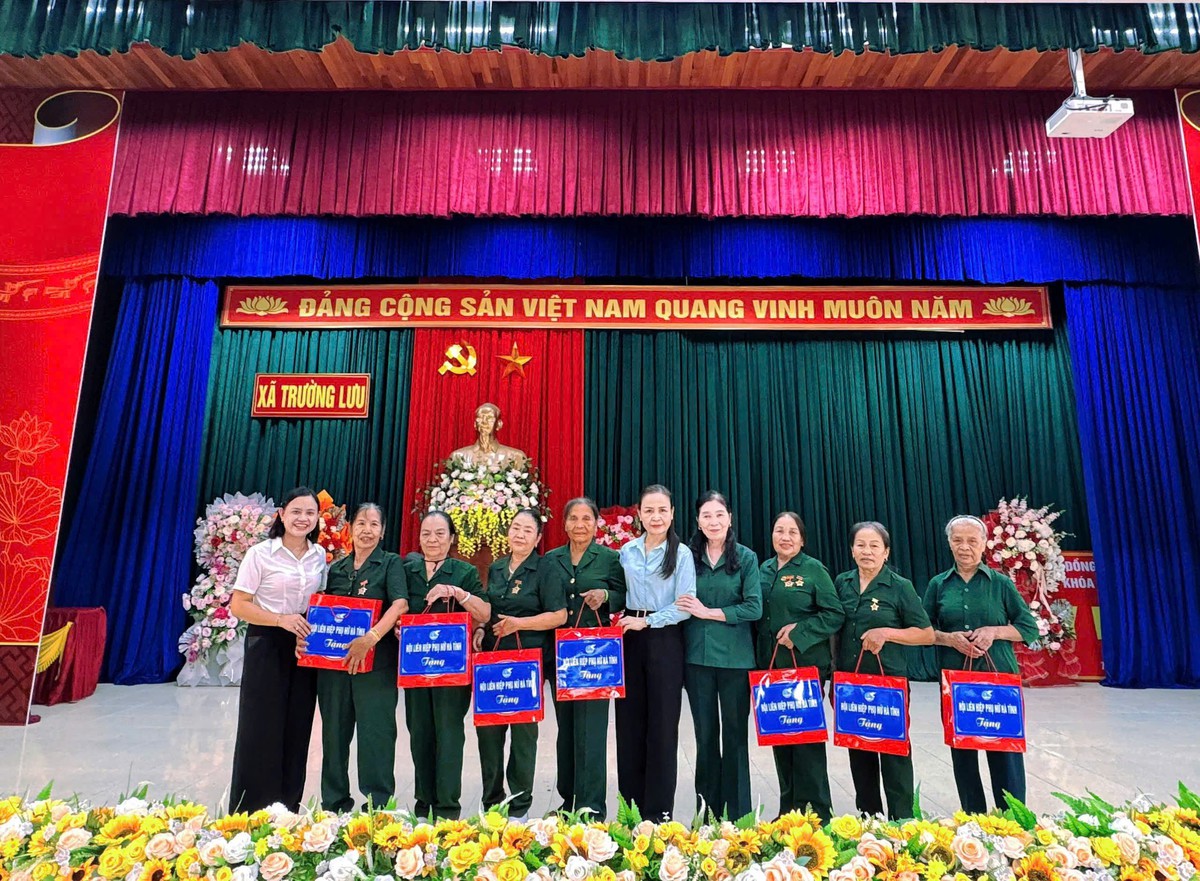 Phụ nữ Hà Tĩnh lan tỏa nghĩa tình trong tháng 7 tri ân- Ảnh 1.