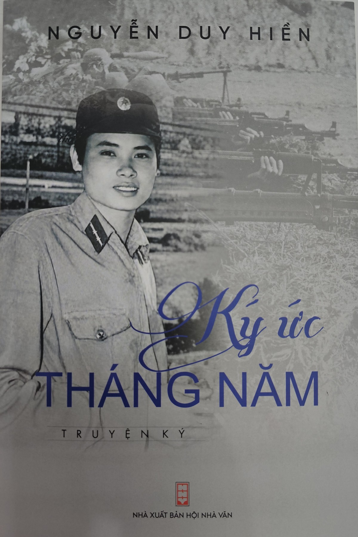 Công bố “Hồ sơ Chứng tích chiến tranh 2026”, ra mắt tự truyện Ký ức tháng Năm - Ảnh 2.