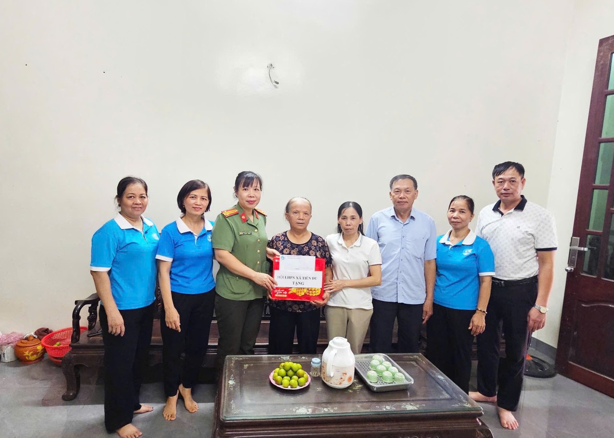 Phụ nữ Bắc Ninh nấu "Bữa cơm nghĩa tình" bằng lòng biết ơn  - Ảnh 4.