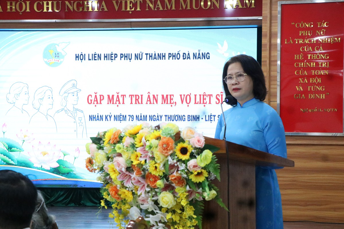 Hội LHPN TP Đà Nẵng gặp mặt, tri ân các nữ cán bộ Hội là thương binh, bệnh binh, thân nhân liệt sĩ - Ảnh 1.
